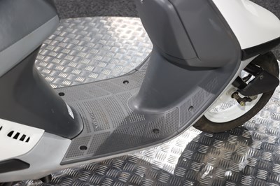 Lot 34 - 1989 Honda SA50 Vision Met-In