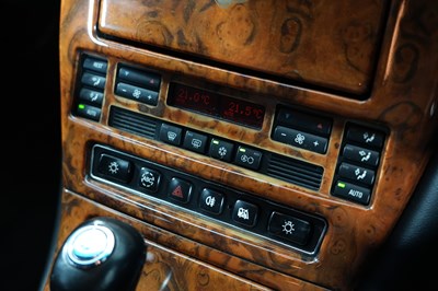 Lot 213 - 2001 Bentley Arnage Red Label