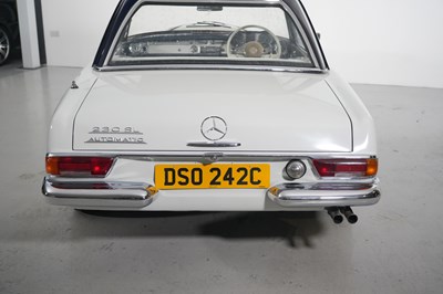 Lot 251 - 1965 Mercedes-Benz 230 SL