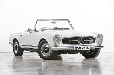 Lot 251 - 1965 Mercedes-Benz 230 SL