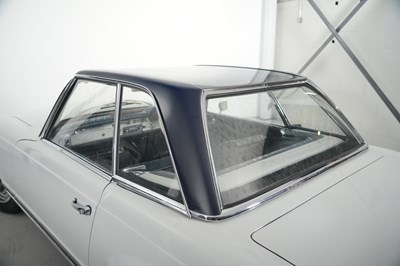 Lot 251 - 1965 Mercedes-Benz 230 SL