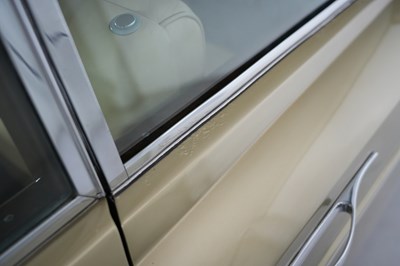 Lot 214 - 1974 Rolls-Royce Corniche