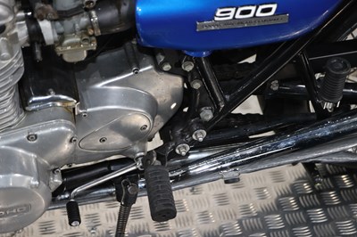 Lot 76 - 1975 Kawasaki Z1B