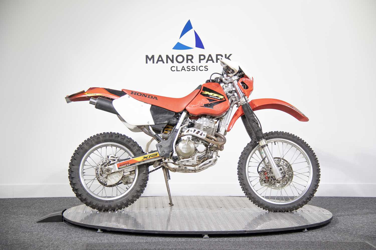 Lot 18 - 2003 Honda XR400R