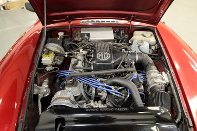 Lot 144 - 1995 MG RV8