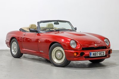 Lot 144 - 1995 MG RV8