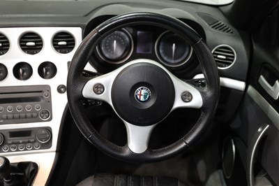 Lot 110 - 2007 Alfa Romeo Spider JTS Convertible