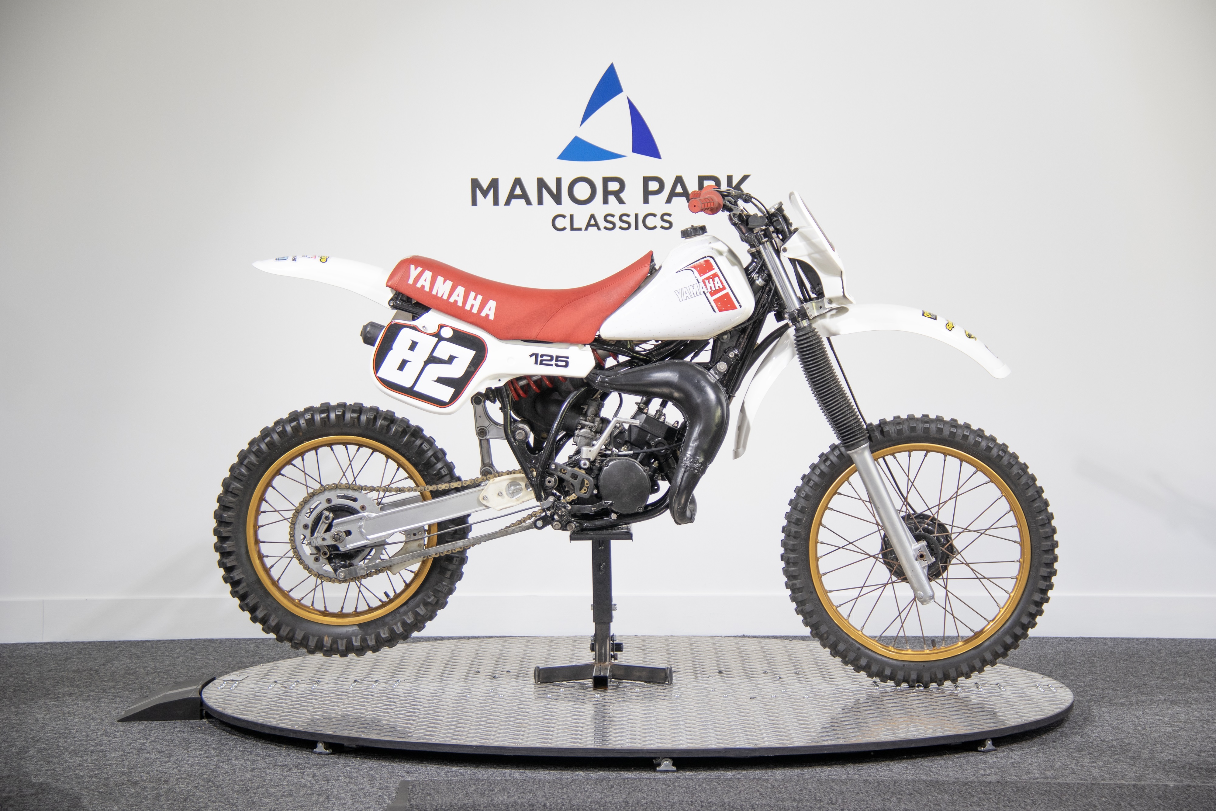 Lot 15 - 1982 Yamaha YZ125J