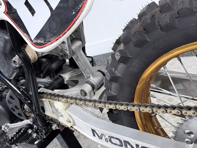 Lot 17 - 1982 Yamaha YZ490J