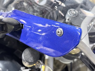 Lot 50 - 2000 Suzuki GSXR750