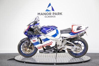 Lot 50 - 2000 Suzuki GSXR750