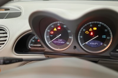 Lot 140 - 2003 Mercedes SL 350 Auto