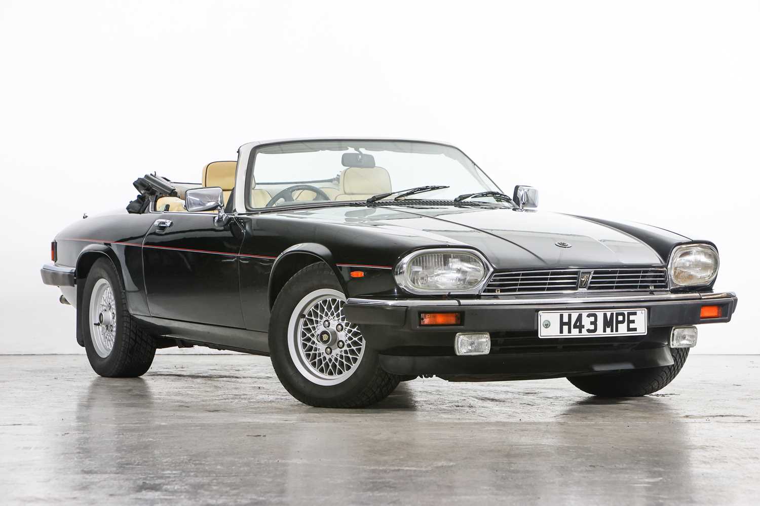 Lot 222 - 1990 Jaguar XJ-S 5.3 Convertible