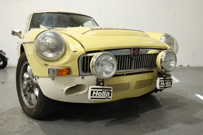 Lot 113 - 1968 MG C GT