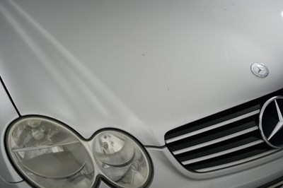 Lot 2004 Mercedes-Benz CLK 320 Avantgarde