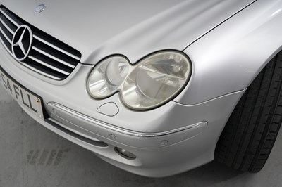 Lot 2004 Mercedes-Benz CLK 320 Avantgarde