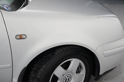 Lot 1999 Volkswagen Golf GTi