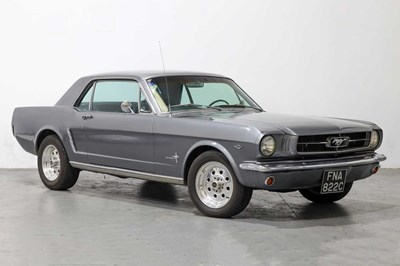 Lot 1965 Ford Mustang