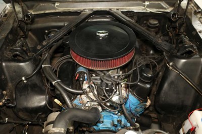 Lot 1965 Ford Mustang