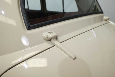 Lot 154 - 1950 Vauxhall Velox 6 LIP