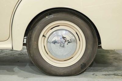 Lot 154 - 1950 Vauxhall Velox 6 LIP
