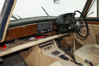 Lot 152 - 1972 Rover P5B Saloon