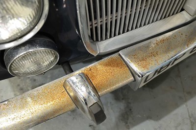 Lot 152 - 1972 Rover P5B Saloon