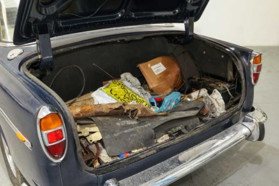 Lot 152 - 1972 Rover P5B Saloon