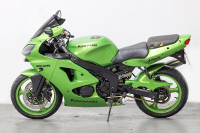 Lot 106 - 2000 Kawasaki Ninja ZX-6R J1