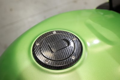 Lot 106 - 2000 Kawasaki Ninja ZX-6R J1