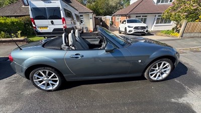 Lot 1 - 2011 Mazda MX-5
