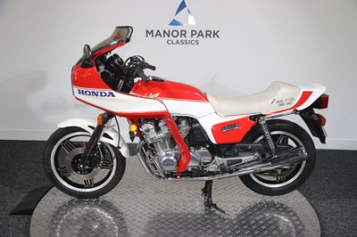 Lot 90 - 1981 Honda CB750F Bol d'Or