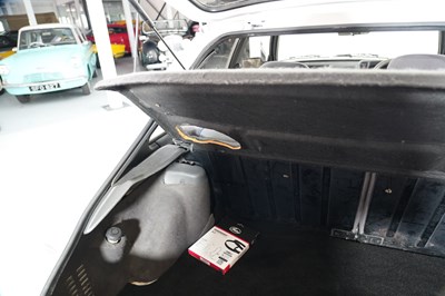 Lot 1985 Ford Escort XR3i