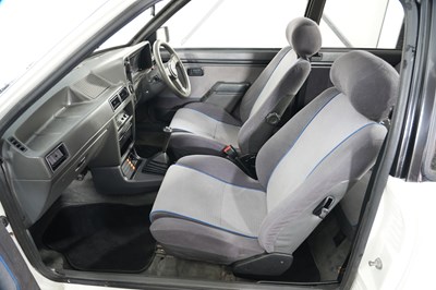 Lot 1985 Ford Escort XR3i