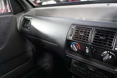 Lot 261 - 1988 Ford Escort XR3i
