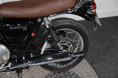 Lot 10 - 2016 Triumph Bonneville T100