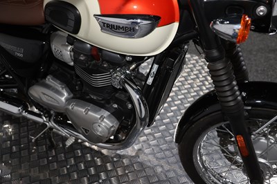 Lot 10 - 2016 Triumph Bonneville T100
