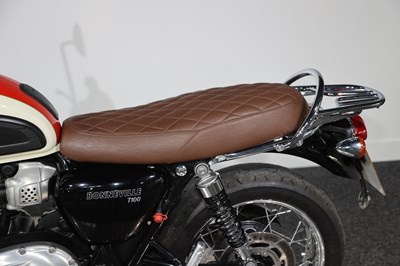 Lot 10 - 2016 Triumph Bonneville T100
