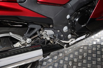 Lot 76 - 2000 Kawasaki ZZR1100 D7