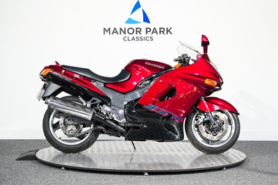 Lot 2000 Kawasaki ZZR1100 D7