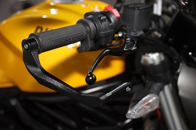 Lot 1 - 2017 Ducati Monster 821