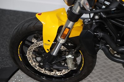 Lot 1 - 2017 Ducati Monster 821