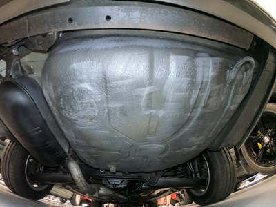 Lot 1990 Mercedes-Benz 300 E 4Matic