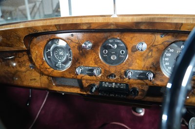 Lot 1957 Bentley S1 Saloon