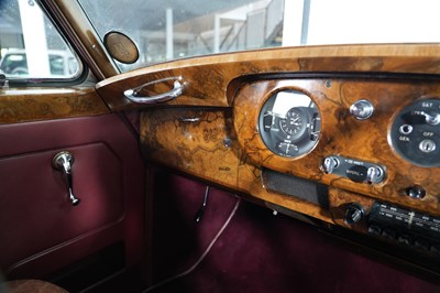 Lot 1957 Bentley S1 Saloon