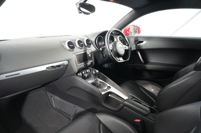 Lot 2007 Audi TT 3.2 Quattro