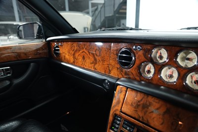 Lot 2001 Bentley Arnage Red Label