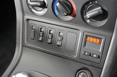 Lot 1998 BMW Z3 1.9