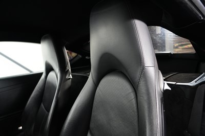 Lot 2006 Porsche Cayman 2.7