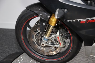 Lot 2016 Triumph Daytona 675R